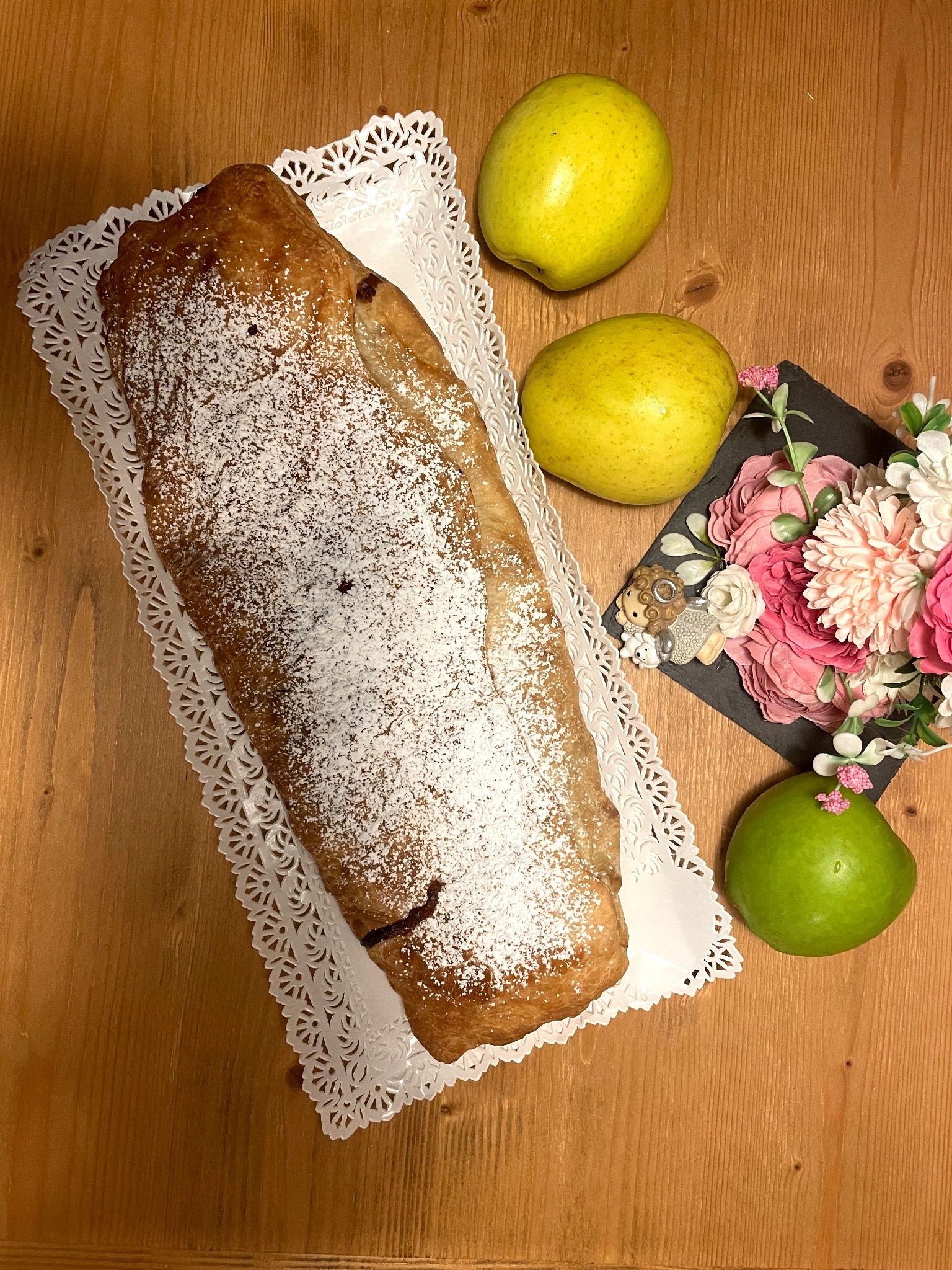 Strudel di mele artigianale